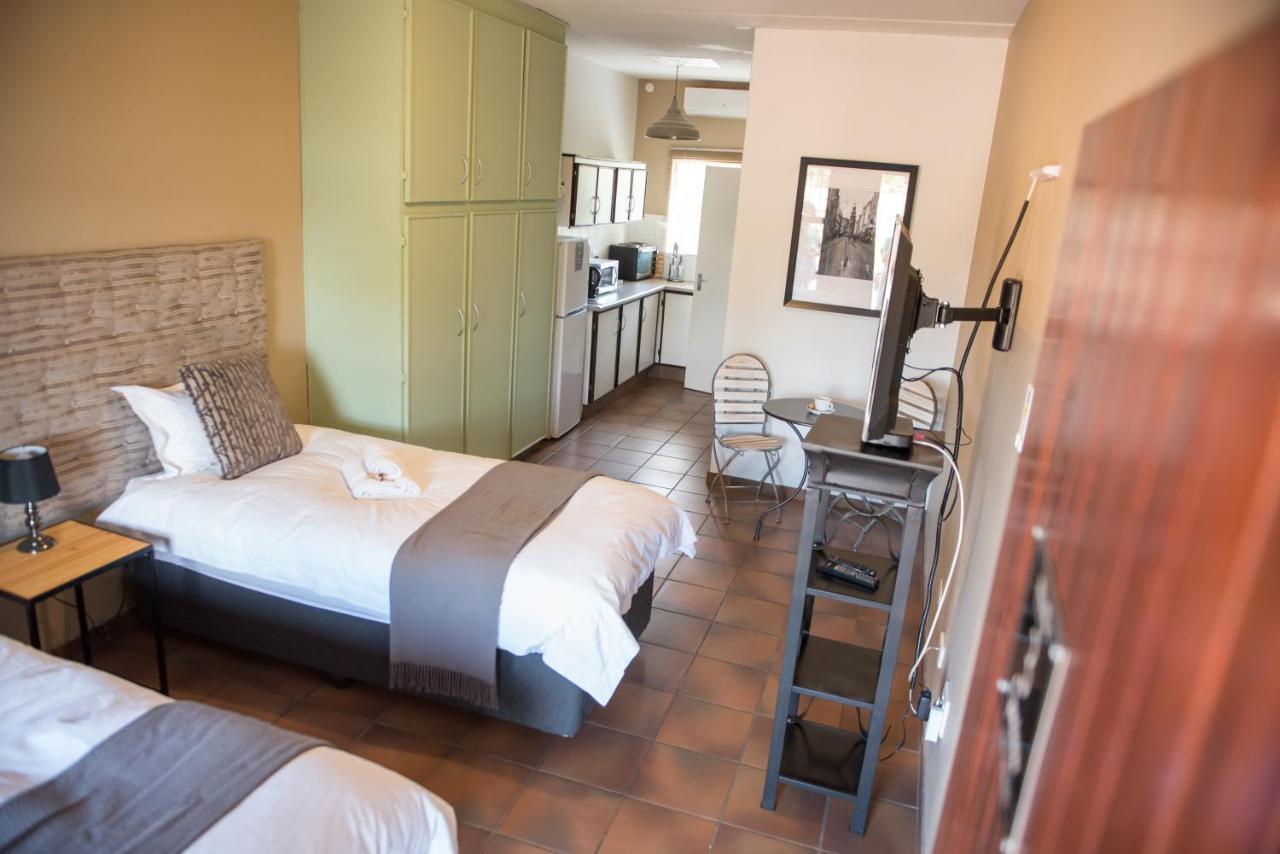 Melrose Place Guestrooms Potchefstroom Eksteriør billede