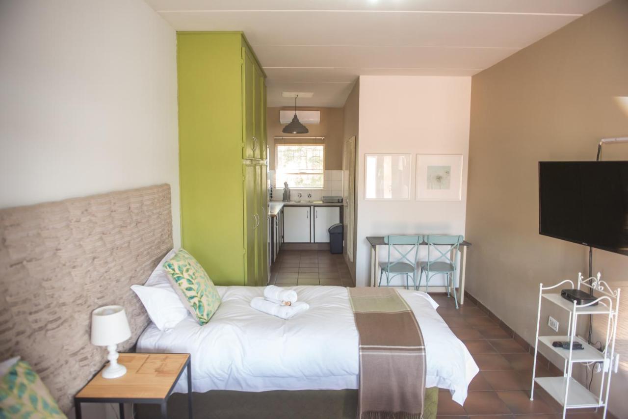 Melrose Place Guestrooms Potchefstroom Eksteriør billede