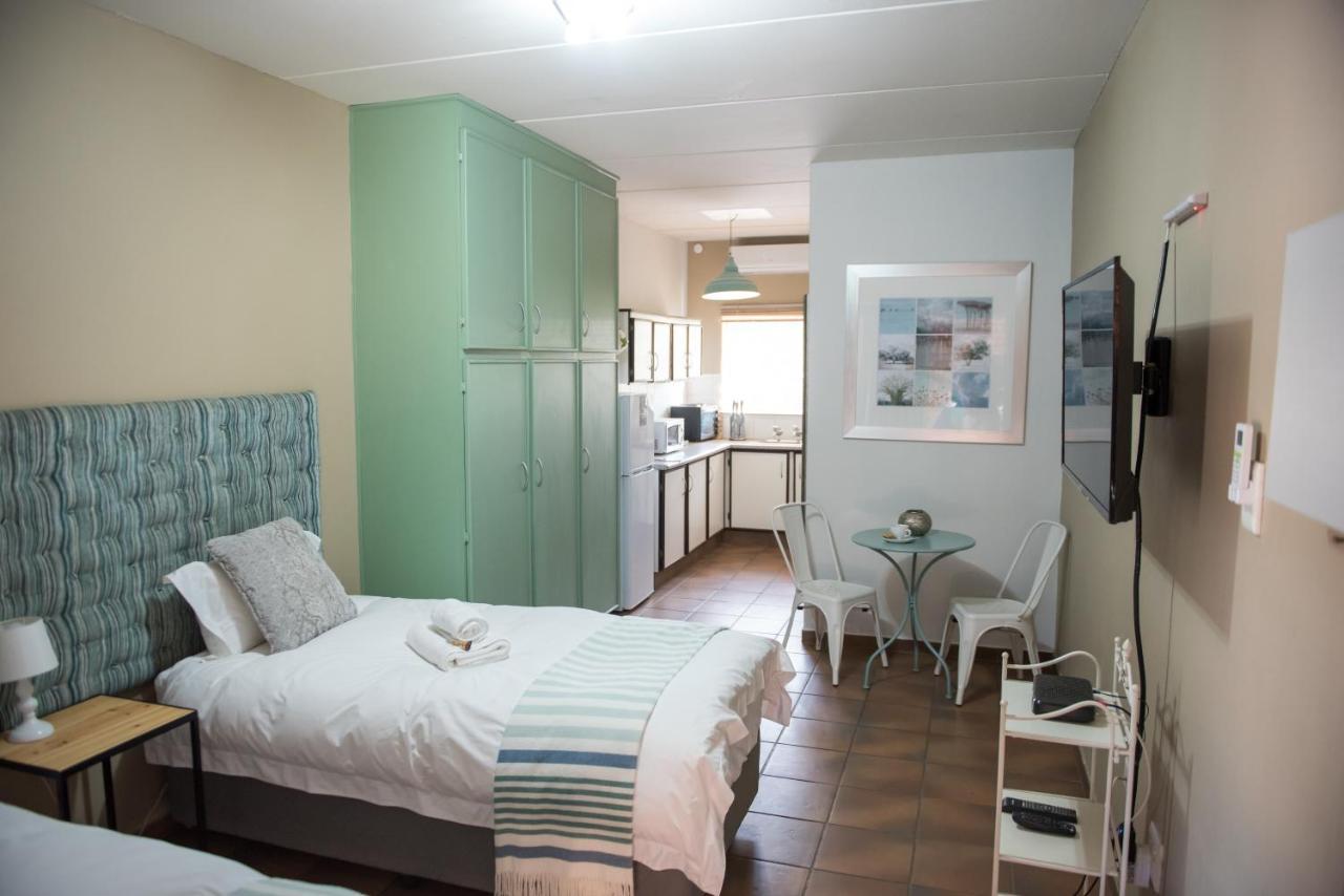 Melrose Place Guestrooms Potchefstroom Eksteriør billede